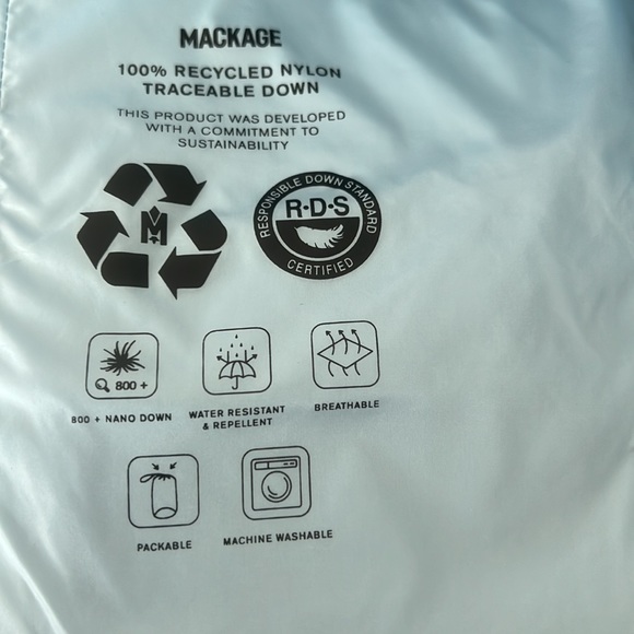 MACKAGE DAVINA ICE L - Brand New Ladies light down Jacket - Picture 4 of 5